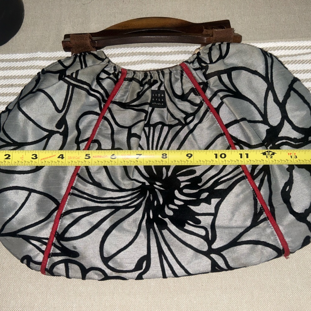 Brown/ beige and black/ gray floral small reversible woman’s bag - Picture 8 of 9